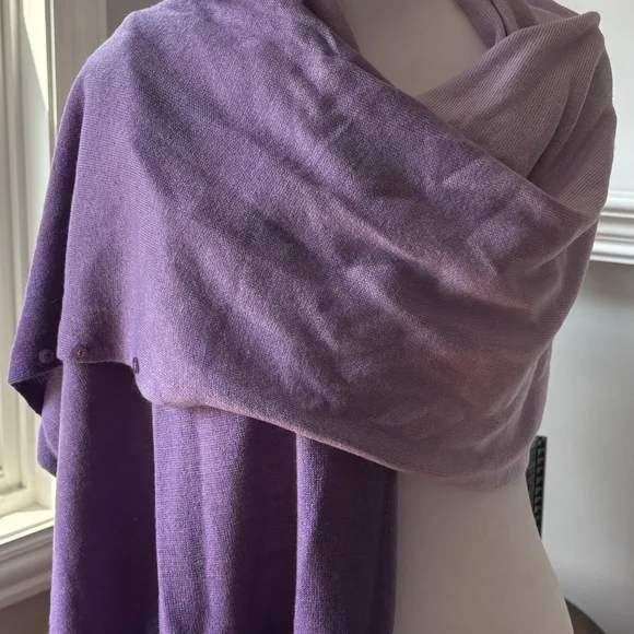 Lavender Wrap - Picture 1 of 7